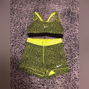 Neon Nike Pro Compression Set